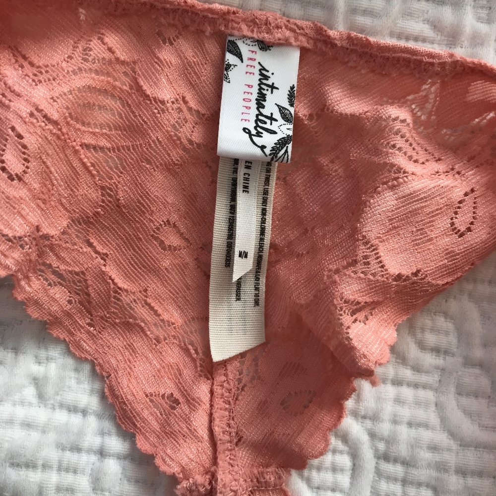 bralette - Picture 3 of 4